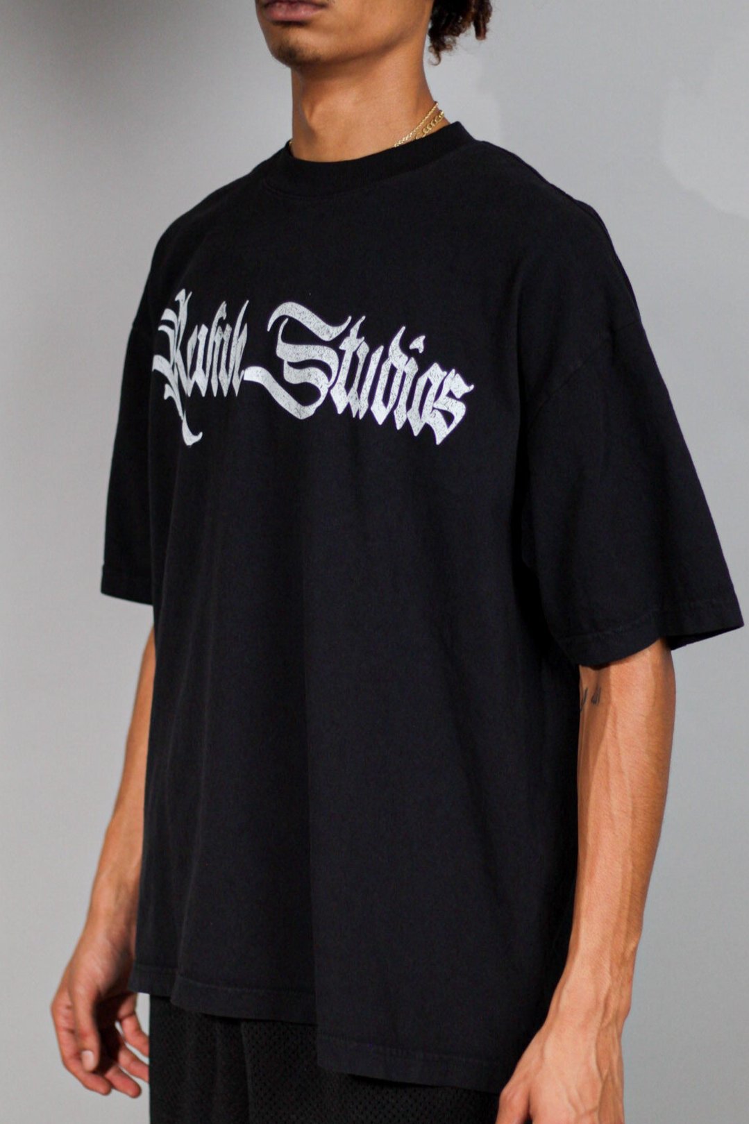 REVIVE STUDIOS "CLASSIC" TEE